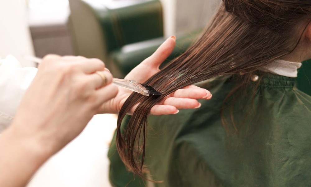 Understanding the Role of Professional Training in Achieving Consistent Keratin Results